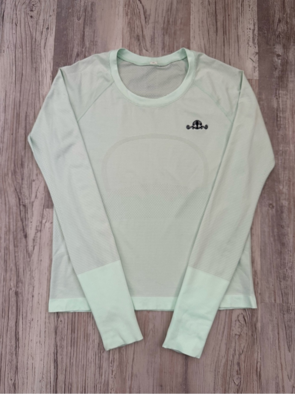 lululemon athletica Long-Sleeve Top — Mint